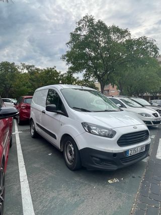 Ford Transit Courier 2016