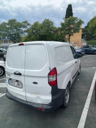 Ford Tourneo Courier 2016