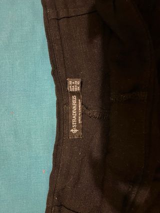 Falda pantalón negra Stradivarius