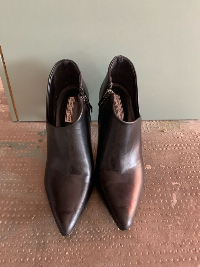 Scarpe con tacco Queen Helena nere