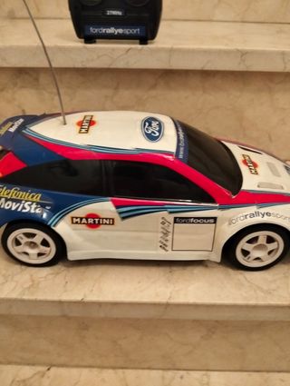 Coche teledirigido Ford Rally Sport