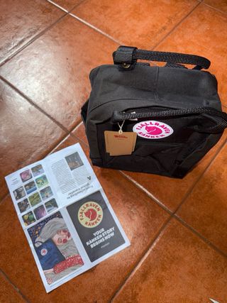 Mochila Fjallraven Kanken Negra 7L