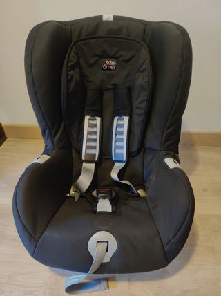 Silla coche Britax Römer negra