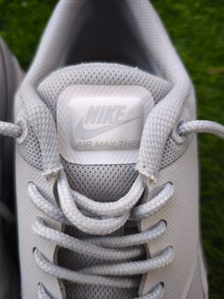 Nike Air Max Thea Gris Mujer