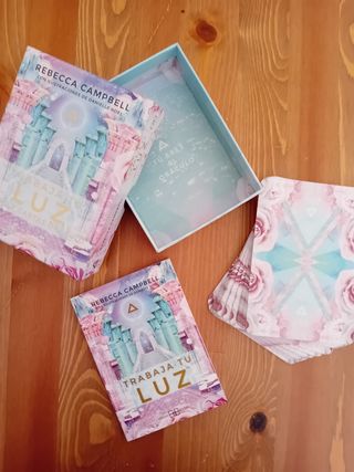 Oráculo Trabaja tu Luz - Rebecca Campbell