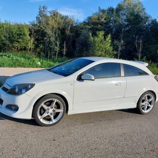 Opel Astra 2008
