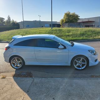 Opel Astra 2008