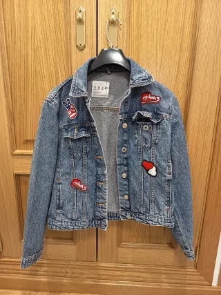 Cazadora vaquera mujer S/36 con parches