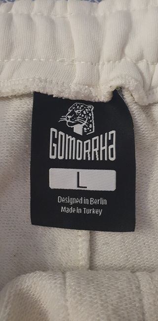Pantalón corto blanco Gomorrah du Maroc
Oversized 