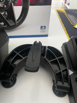 Volante Thrustmaster T128 PS5/PS4 Gran Turismo 7
