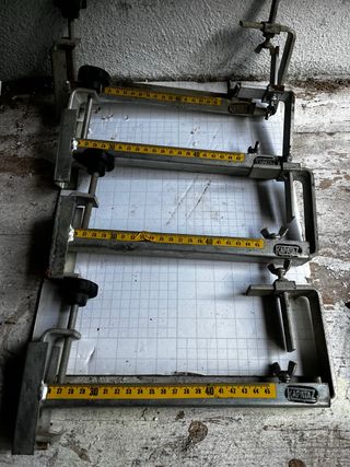 Topes de guía con regla para cortadora de azulejos