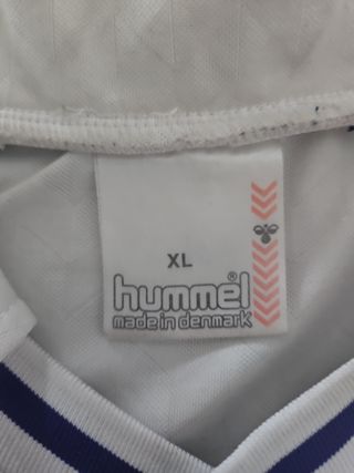 Camiseta Retro Real Madrid Hummel Blanca
