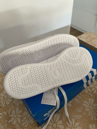 Adidas Stan Smith Blancas y Azules Talla 43 1/3
