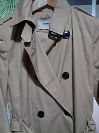 Gabardina Stradivarius Beige Talla S