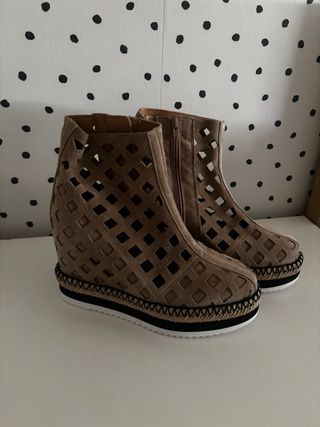 Botines cuña ALPE Miller Marrones Nuevos