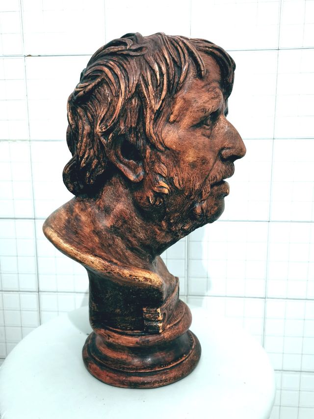 Busto de Seneca escultura estoico