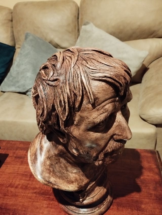 Busto de Seneca escultura estoico