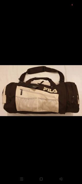 Borsone sportivo Fila marrone e beige con etichett