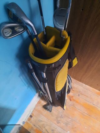 Bolsa de palos de golf Nike y Mizuno