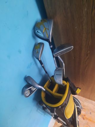 Bolsa de palos de golf Nike y Mizuno