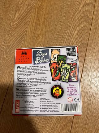 Sopa de Bichos Juego de Cartas Devir