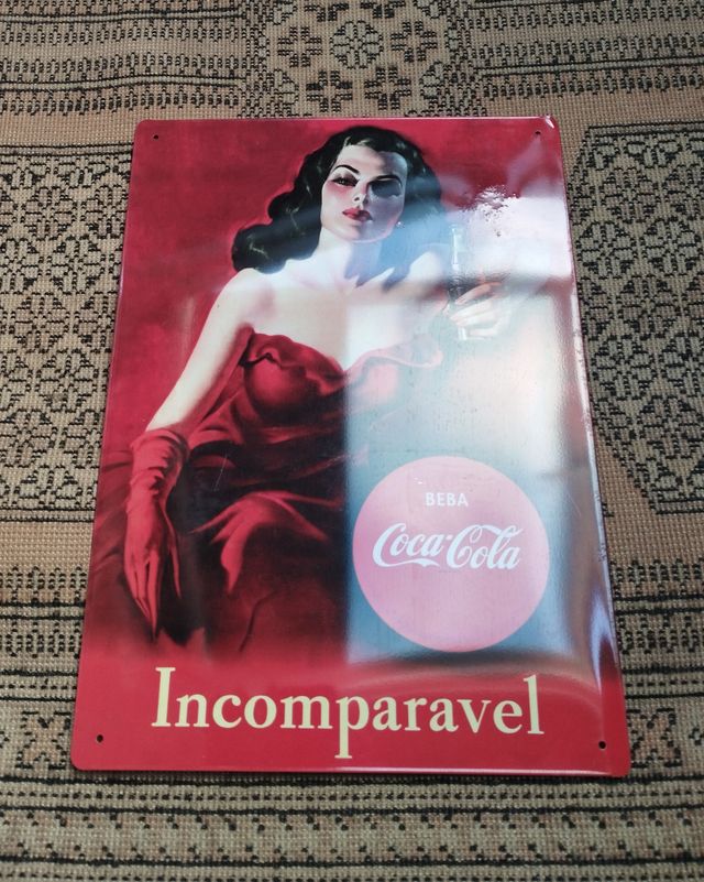 Placa Metálica Coca Cola Incomparavel