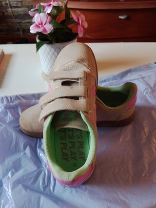 Zapatillas Hummel niña beige y rosa