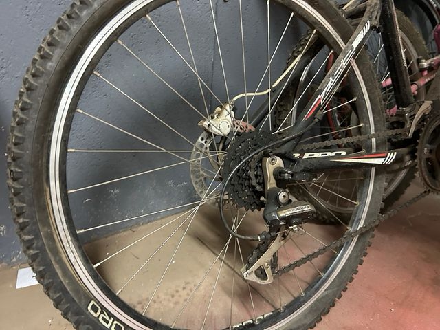 Bicicleta de Montaña BH