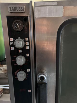 Horno de Convección Zanussi
