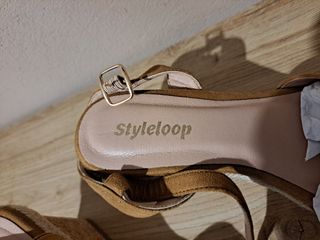 Sandali Styleloop marroni con zeppa