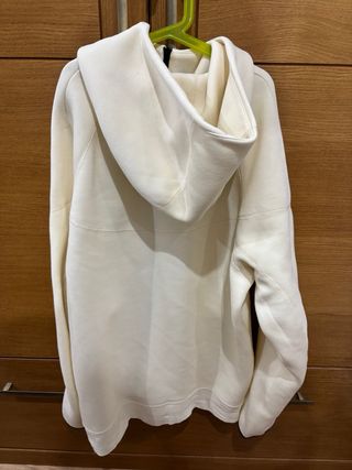 Chaqueta Nike Tech Beige