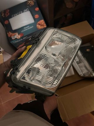 Faros Delanteros Audi A3 8L