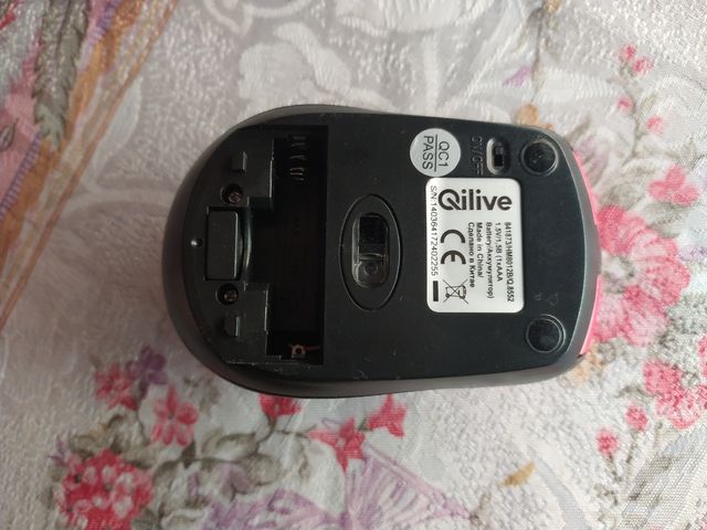 Ratón inalámbrico Qilive negro/rojo