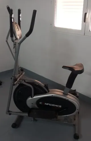 Máquina de Gimnasio Elíptica Confidence