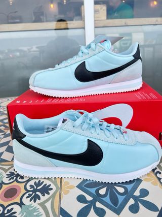 Nike Cortez Talla 42y 42.5 Azul/Negro