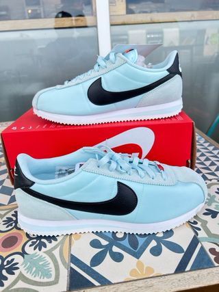 Nike Cortez Talla 42y 42.5 Azul/Negro