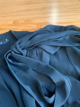 Blusa nera DANi con fiocco taglia m