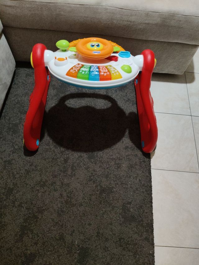 Chicco Deambulatore Gioco Piano Rosso