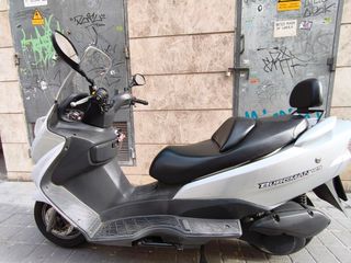 Suzuki Burgman 125 - 2005 - 14.000 km