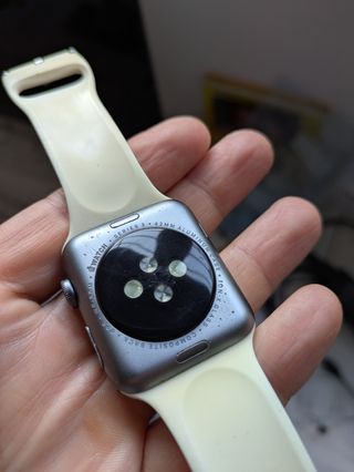 Apple Watch 3 42mm Negro con Cargador