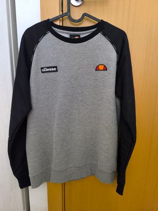Sudadera Ellesse gris y negra