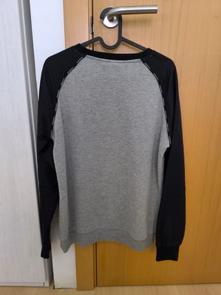 Sudadera Ellesse gris y negra