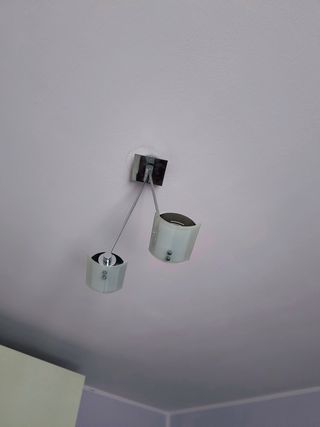 Lampadario moderno argento e bianco