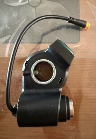 Llave para patín eléctrico pantalla digital 
