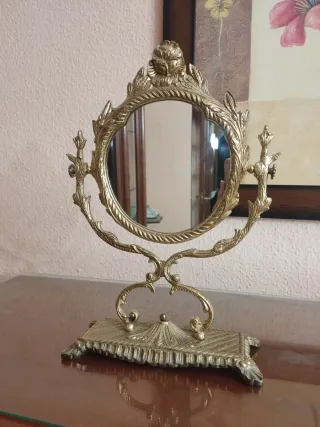 Espejo de bronce tocador 36x25