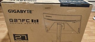 Monitor Curvo Gigabyte 27 FHD 165Hz
