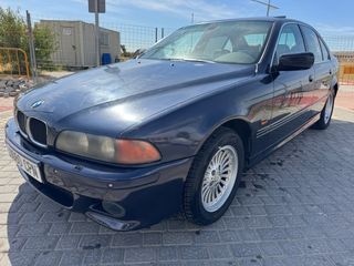 BMW 540i v8 e39
