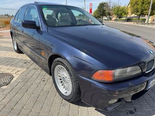 BMW 540i v8 e39