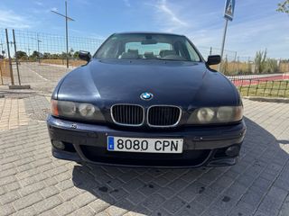 BMW 540i v8 e39