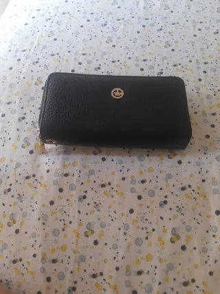 Monedero negro mujer